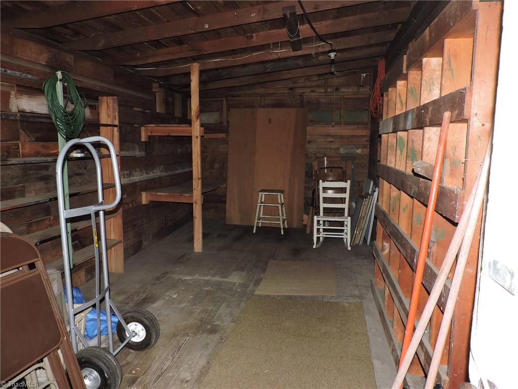 402 Spring Street Thomasville, NC 27360 - Photo 25 of 26 Gallery Image 25