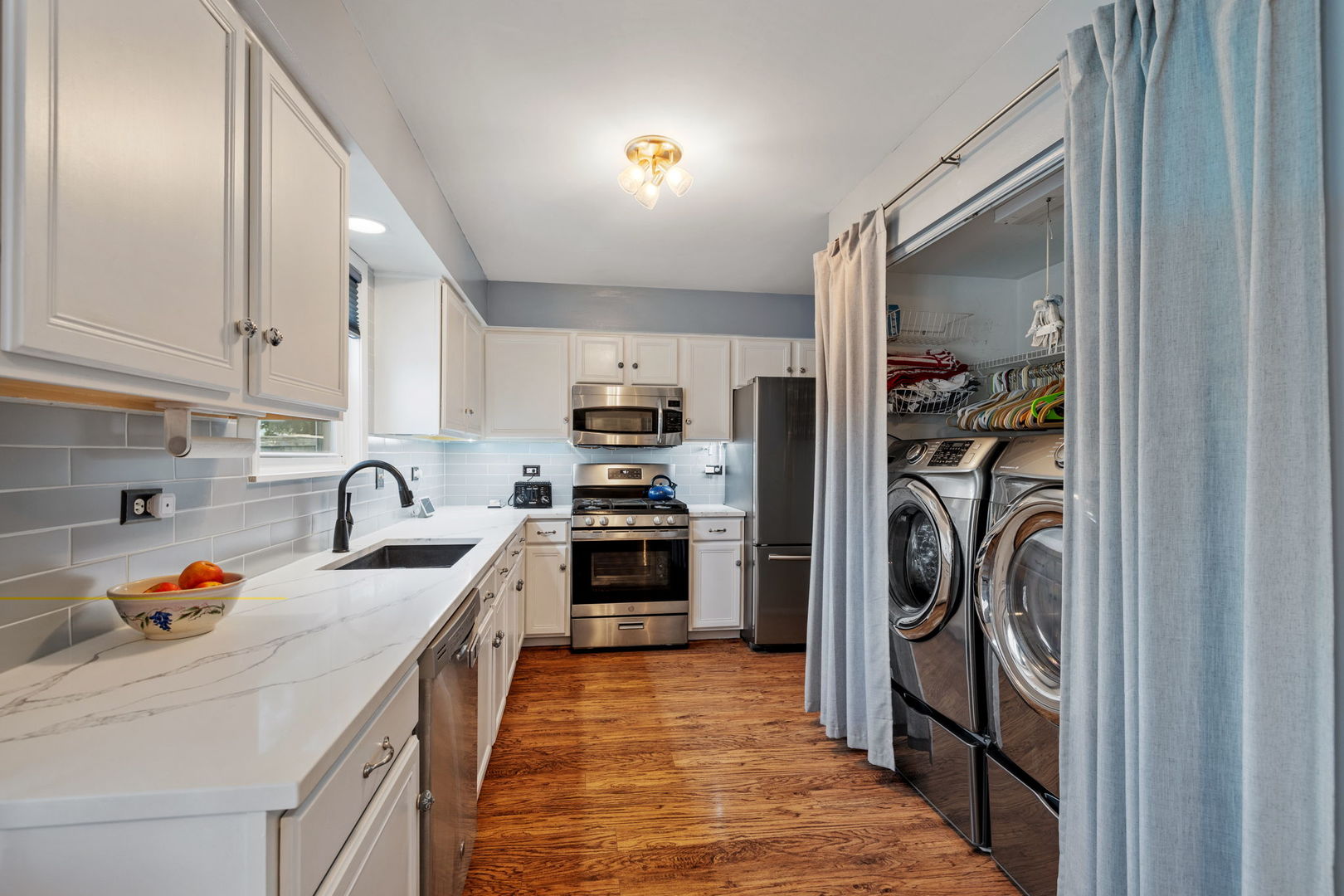 2706 Steamboat Circle Plainfield, IL 60586 - Photo 8 of 23