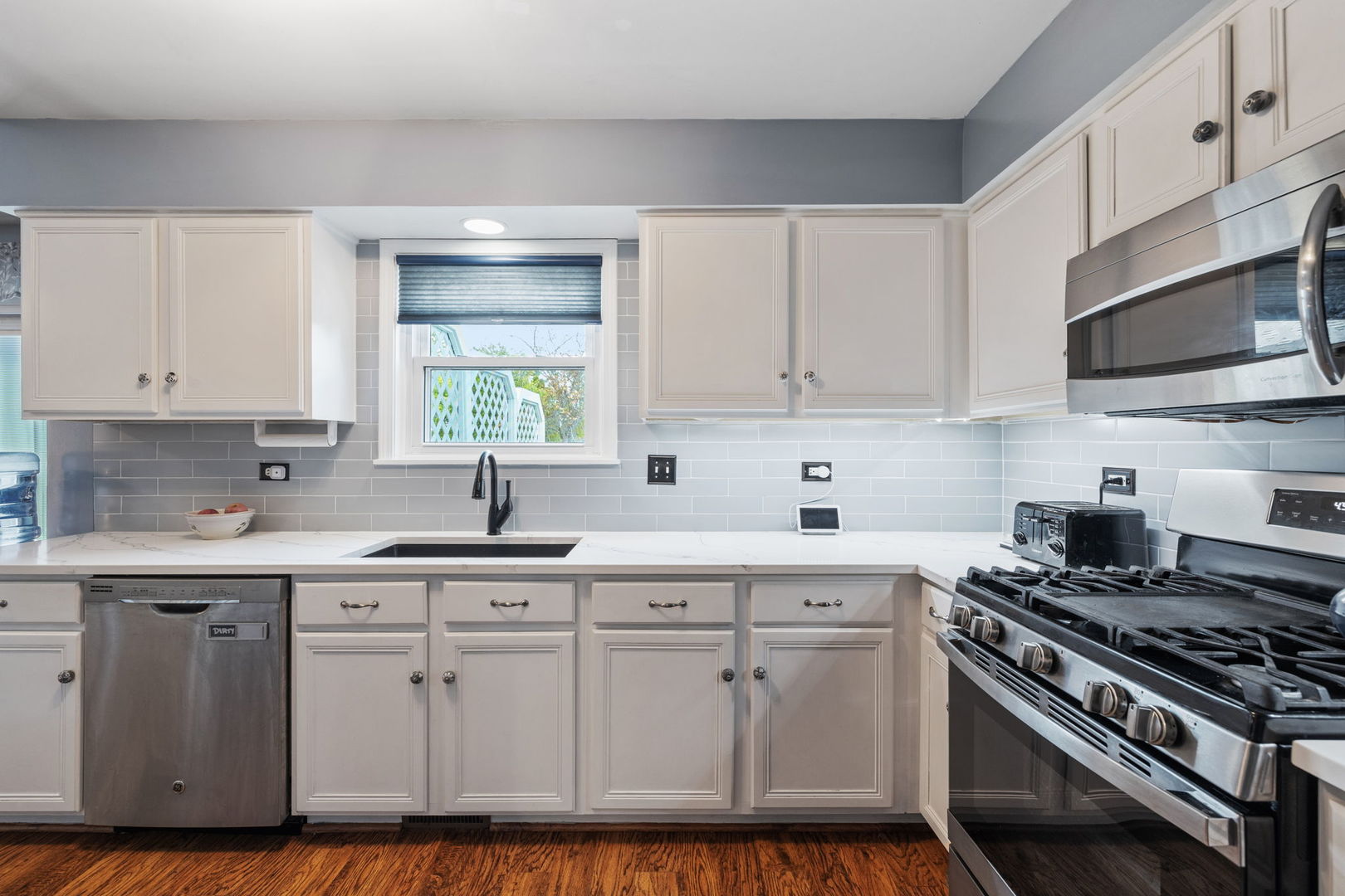 2706 Steamboat Circle Plainfield, IL 60586 - Photo 9 of 23