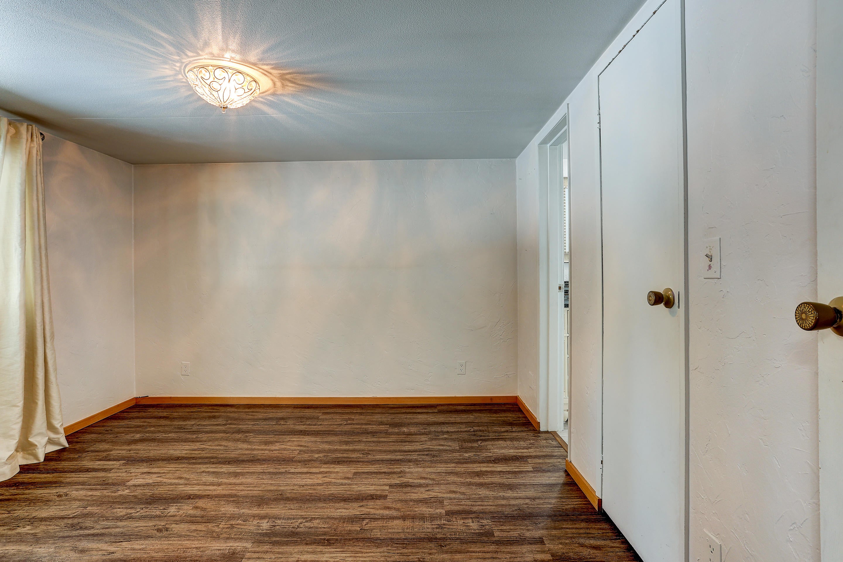 17031 Kingsburg Road Bend, OR 97707 - Photo 14 of 32 17031 Kingsburg Road MLS-4