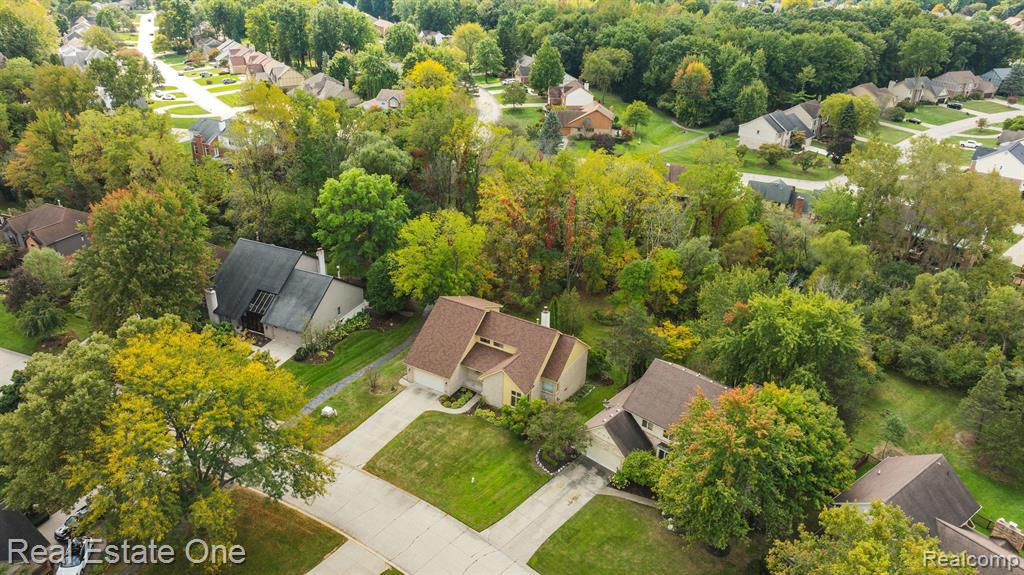 30971 Country Ridge Circle Farmington Hills, MI 48331 - Photo 42 of 47