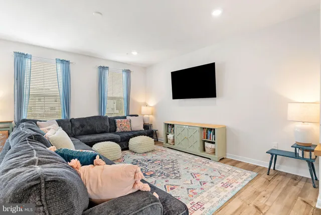 $575,000 | 4811 Lincoln Alley, Pipersville, PA 18947