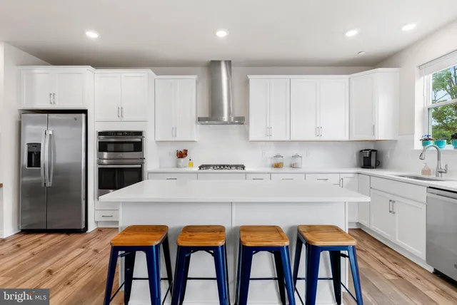 $575,000 | 4811 Lincoln Alley, Pipersville, PA 18947