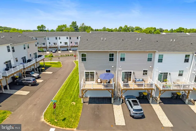 $575,000 | 4811 Lincoln Alley, Pipersville, PA 18947