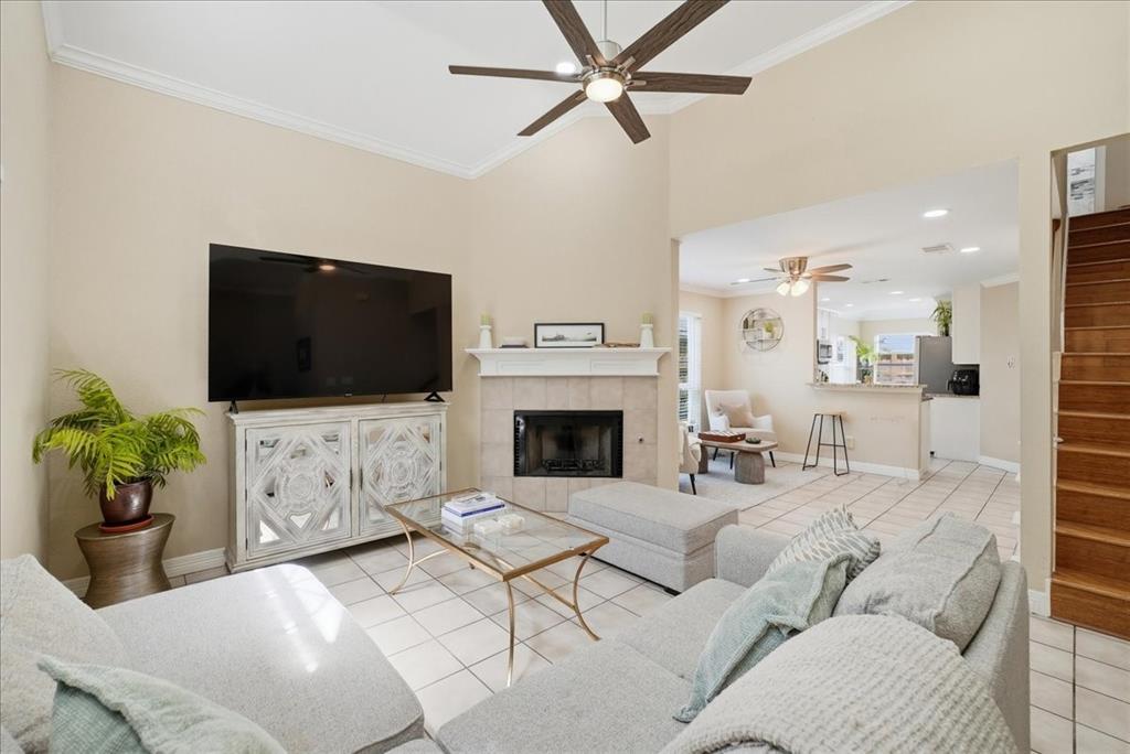 3173 Riverside Drive Carrollton, TX 75007 - Photo 5 of 31