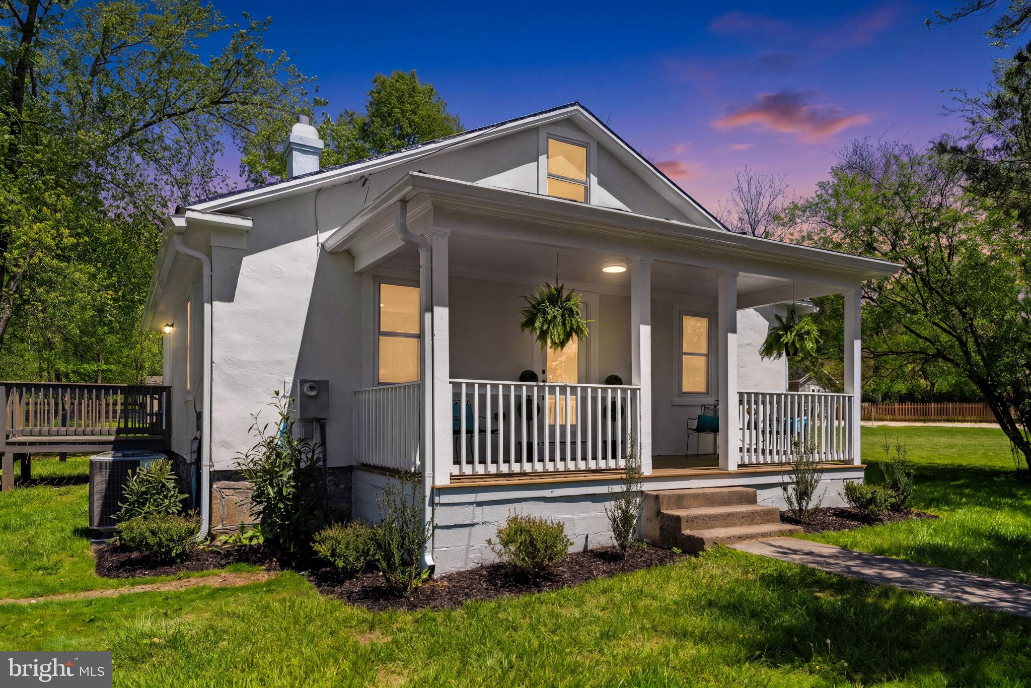 33960 Welbourne Road Upperville, VA 20184 - Photo 1 of 43 Charming home with inviting porch.