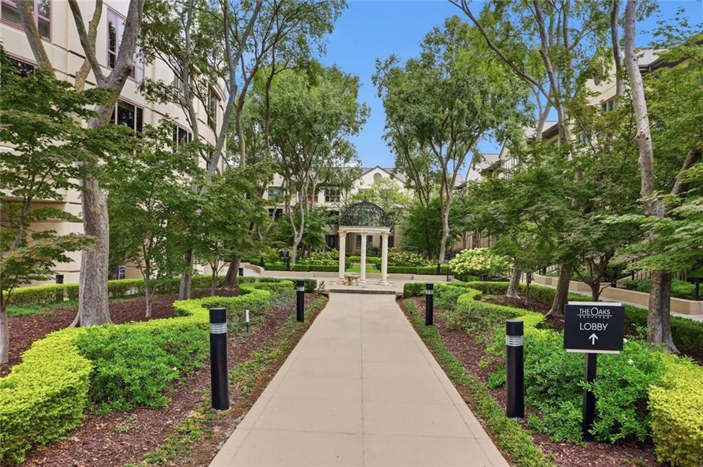 3475 Oak Valley Road Northeast, Unit 950 Atlanta, GA 30326 - Photo 28 of 37 Gallery Image 28