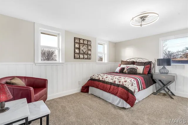 $189,900 | 2420 East Milton Avenue, Unit R, Overland, MO 63114