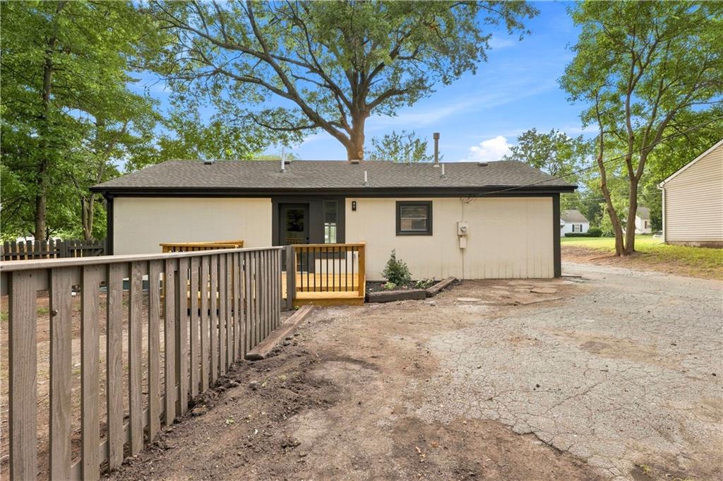 7001 Raytown Road Raytown, MO 64133 - Photo 24 of 32 Gallery Image 24