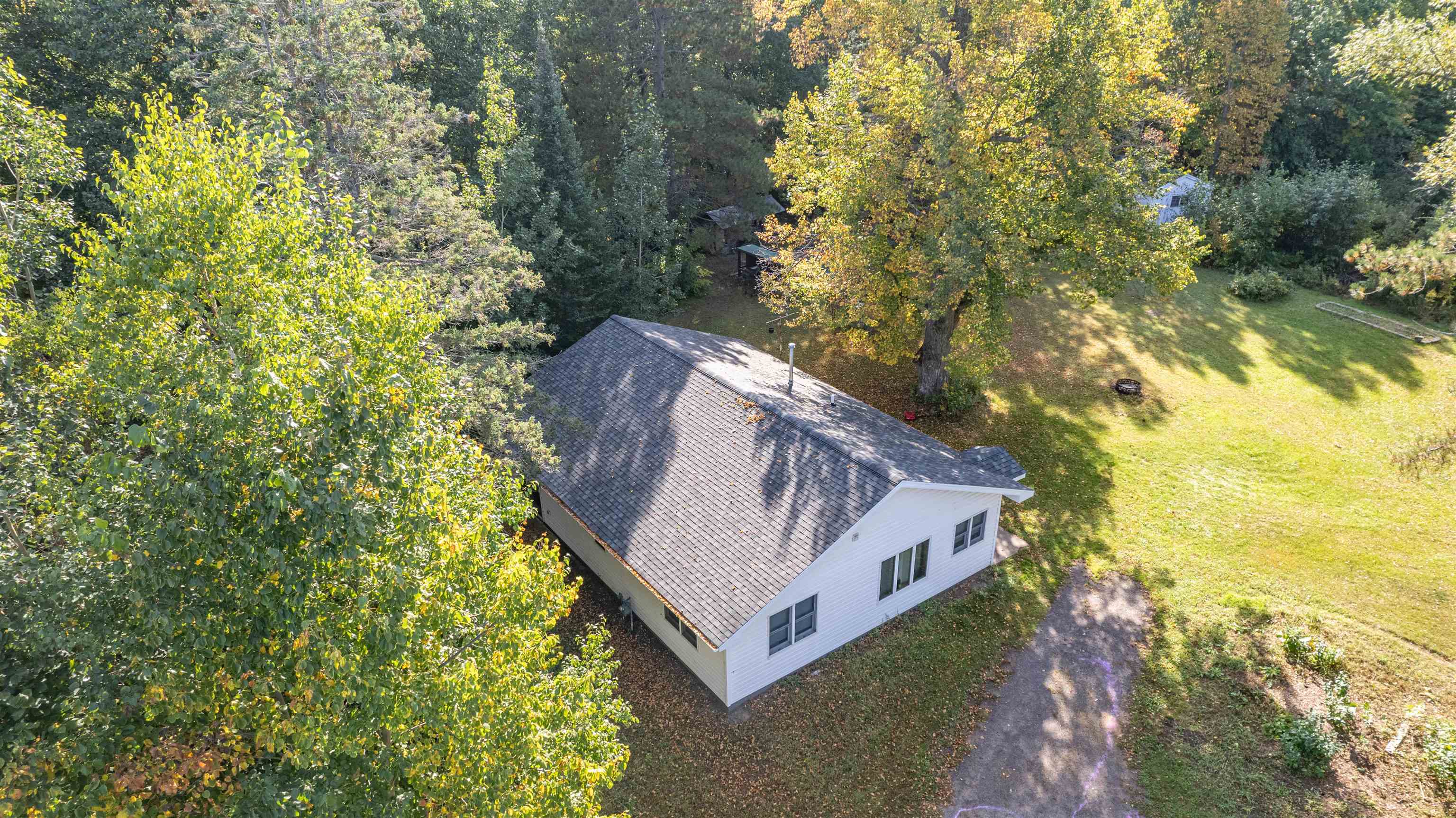 11086 Highway 2 Maple, WI 54854 - Photo 4 of 25 Gallery Image 4