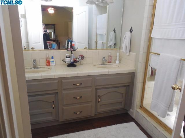 187 Maple Dr Circle Reedley, CA 93654 - Photo 16 of 26 Additional Photo