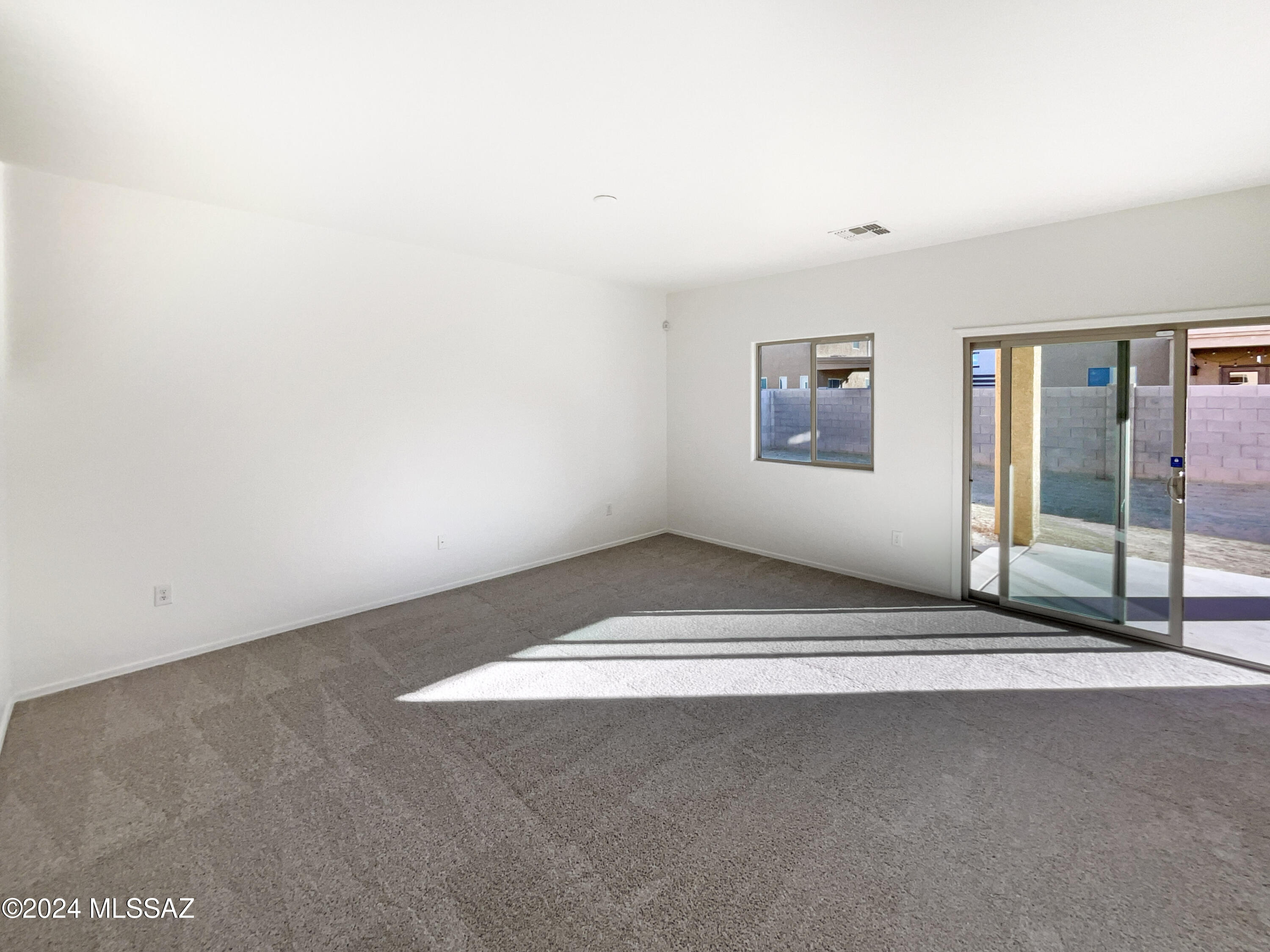 7992 South Tate Loop Tucson, AZ 85756 - Photo 3 of 27 Gallery Image 3