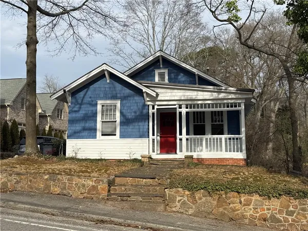 $1,795 | 620 Bradford Street Northwest, Gainesville, GA 30501