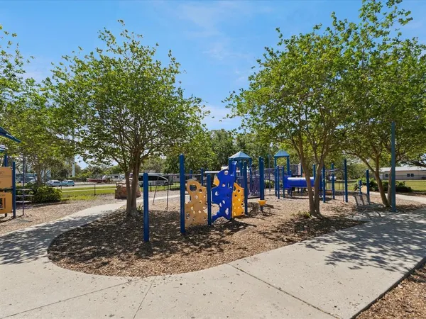 $420,000 | 1390 South Hillcrest Avenue, Clearwater, FL 33756