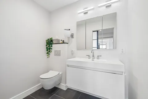 $1,875,000 | 1 Greene Street, Unit 601, Jersey City, NJ 07302