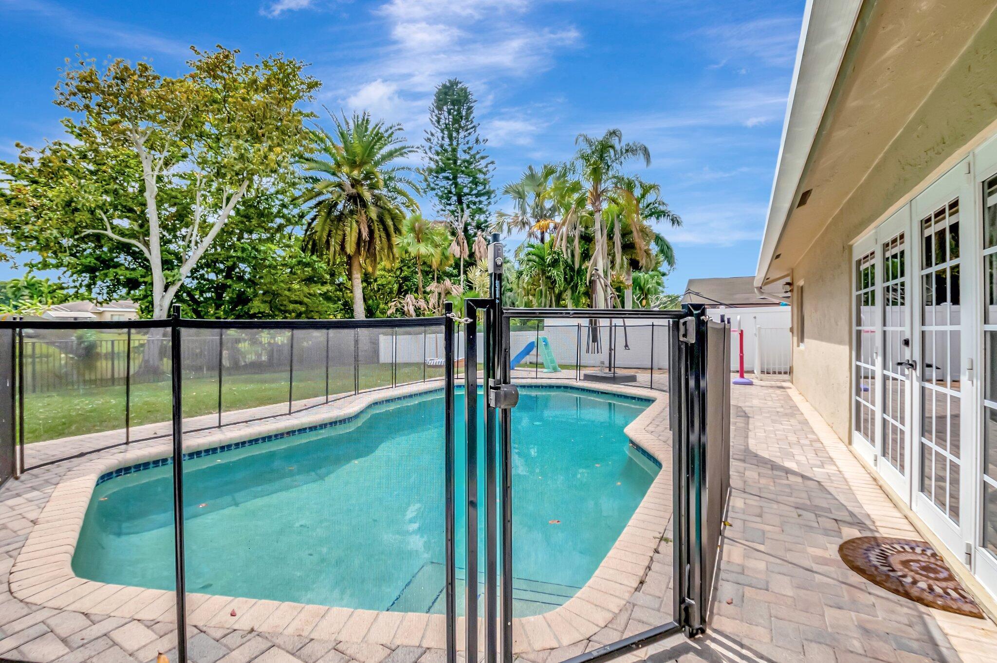 9680 Lancaster Place Boca Raton, FL 33434 - Photo 35 of 43 9680 Lancaster Place