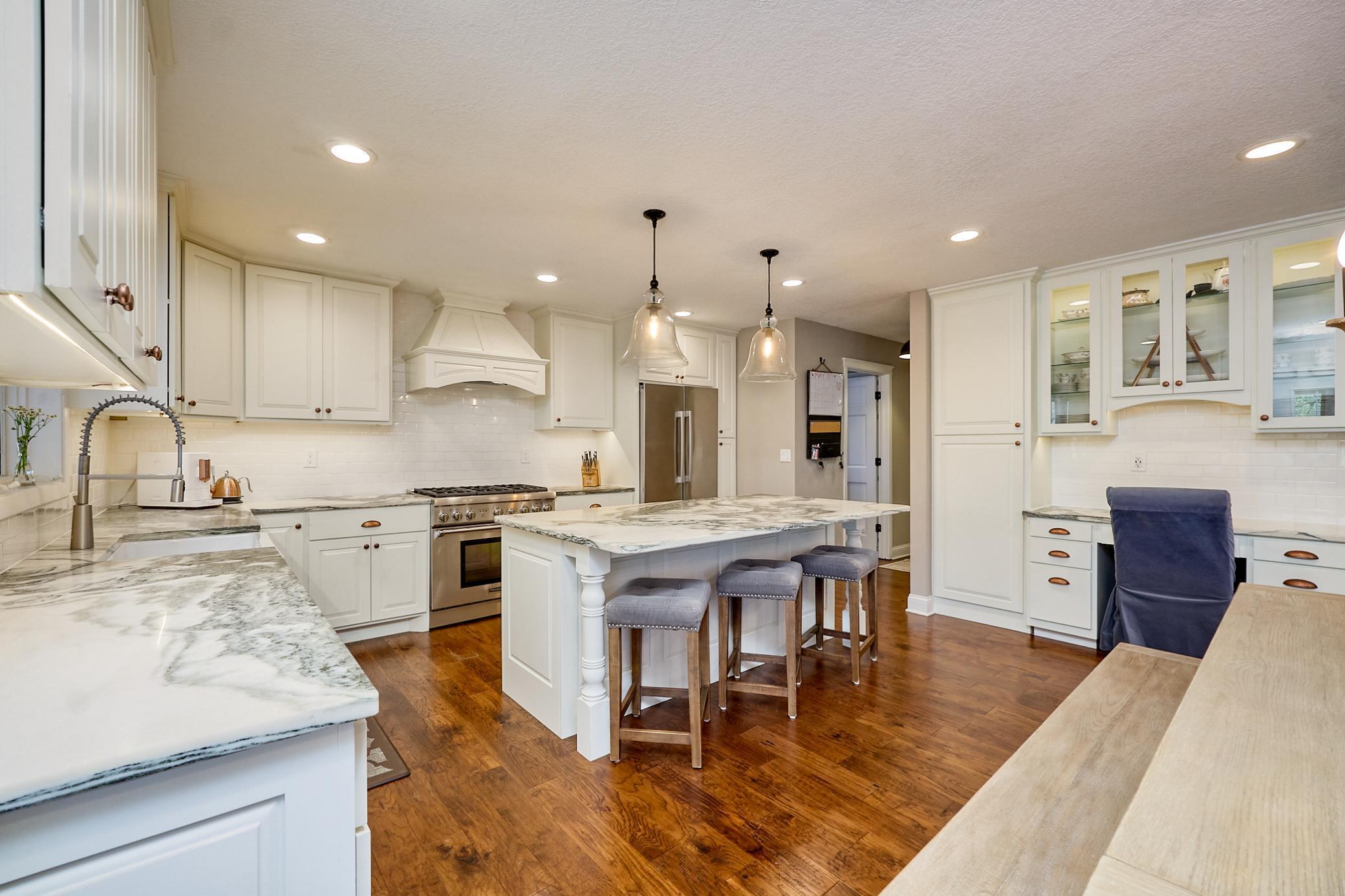 1832 Essex Road Hopkins, MN 55305 - Photo 17 of 38