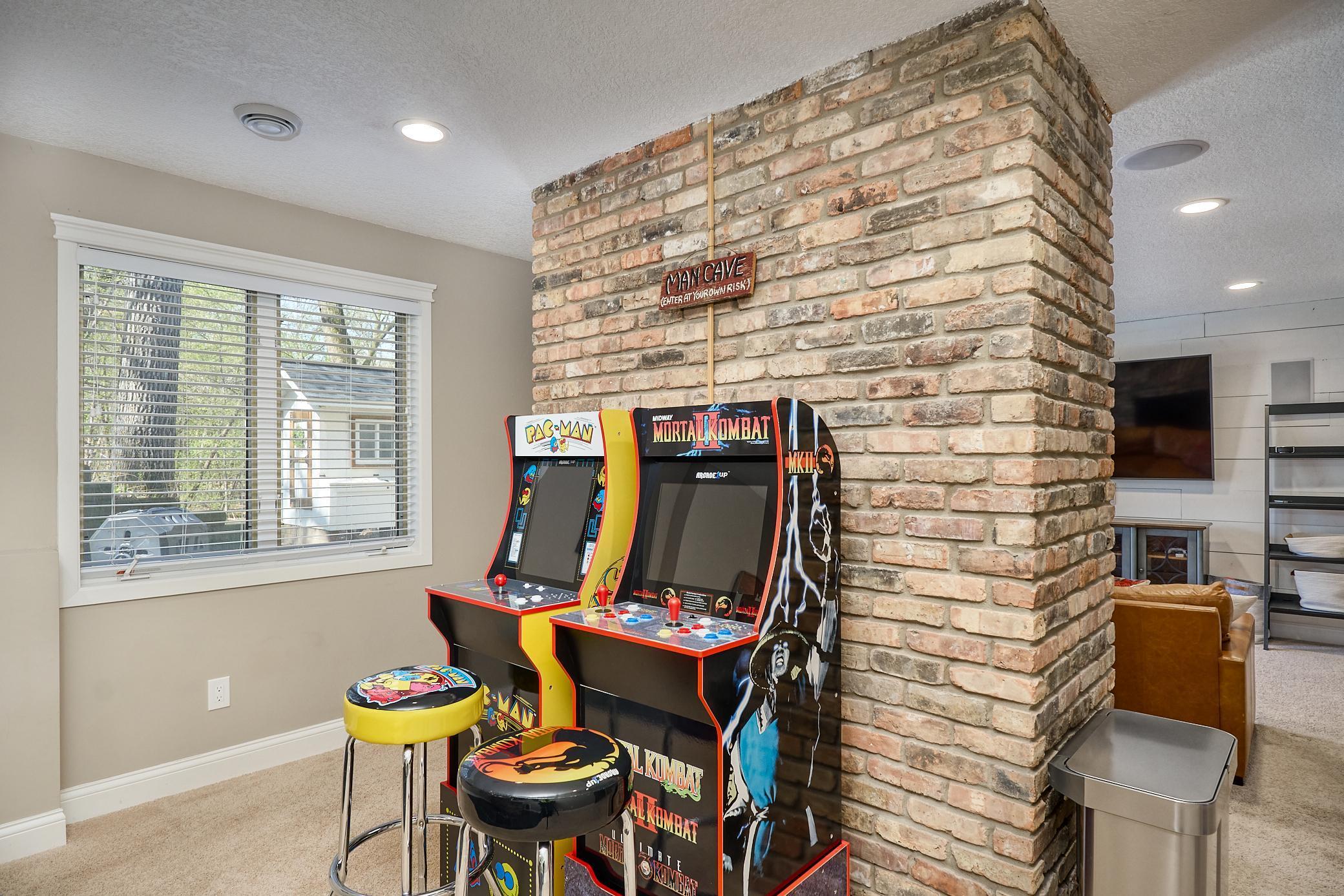 1832 Essex Road Hopkins, MN 55305 - Photo 28 of 38