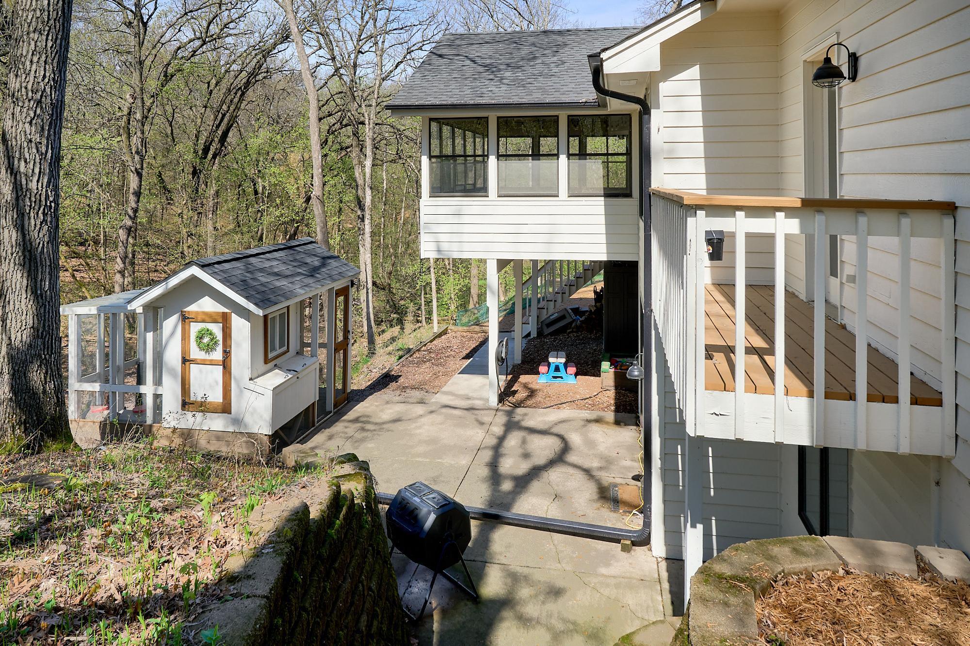 1832 Essex Road Hopkins, MN 55305 - Photo 3 of 38