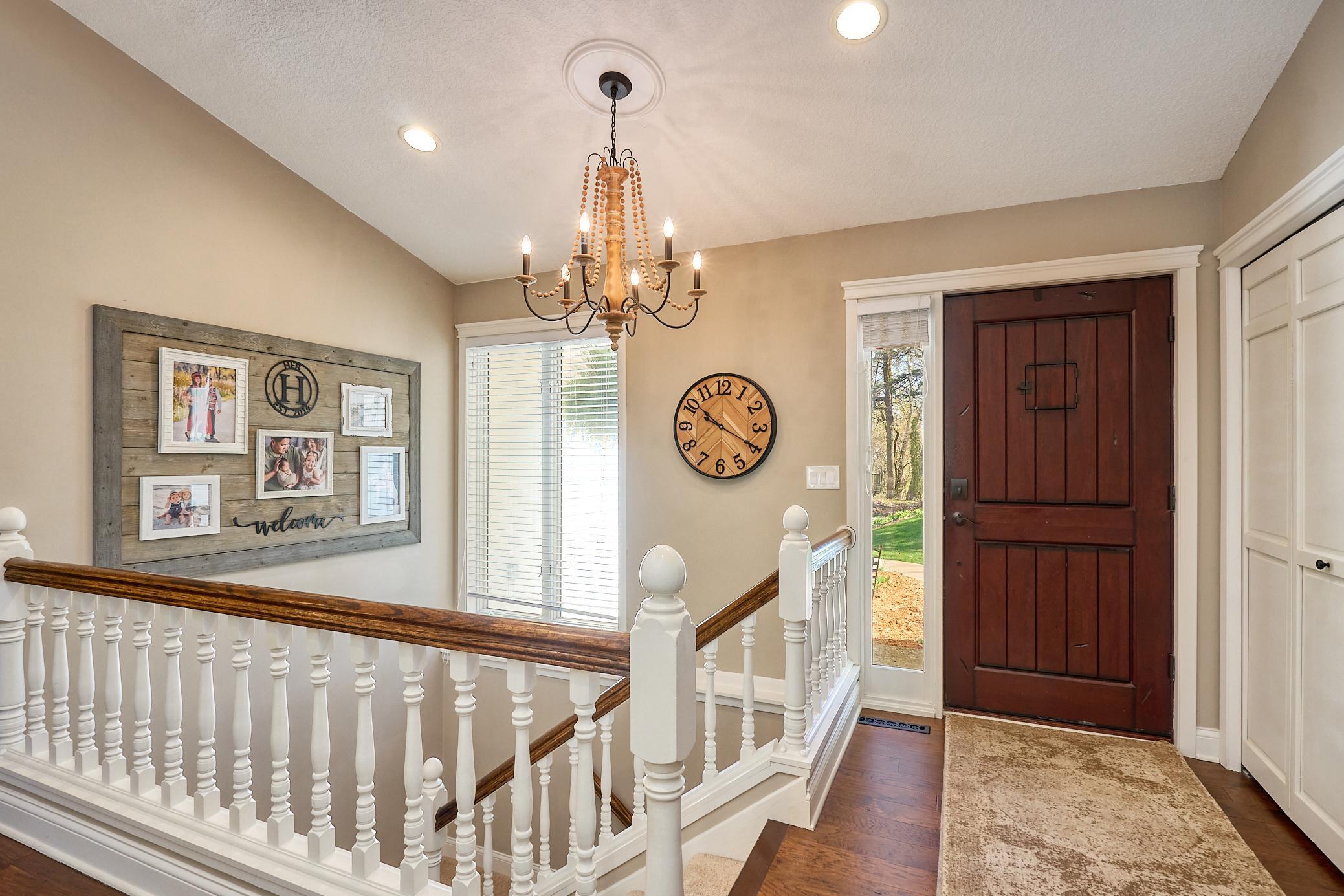 1832 Essex Road Hopkins, MN 55305 - Photo 10 of 38