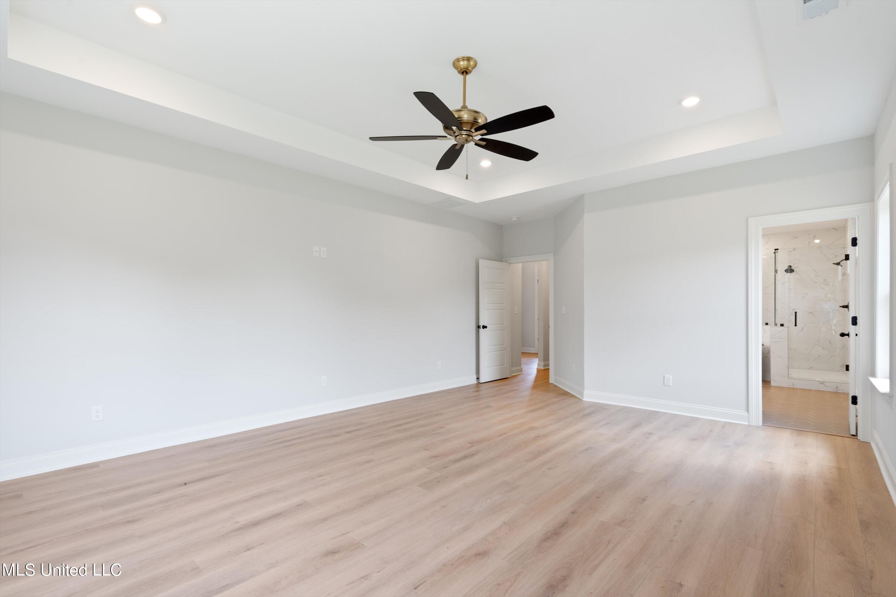 14218 Hidden Loop Byhalia, MS 38611 - Photo 21 of 45 25-DSC1184
