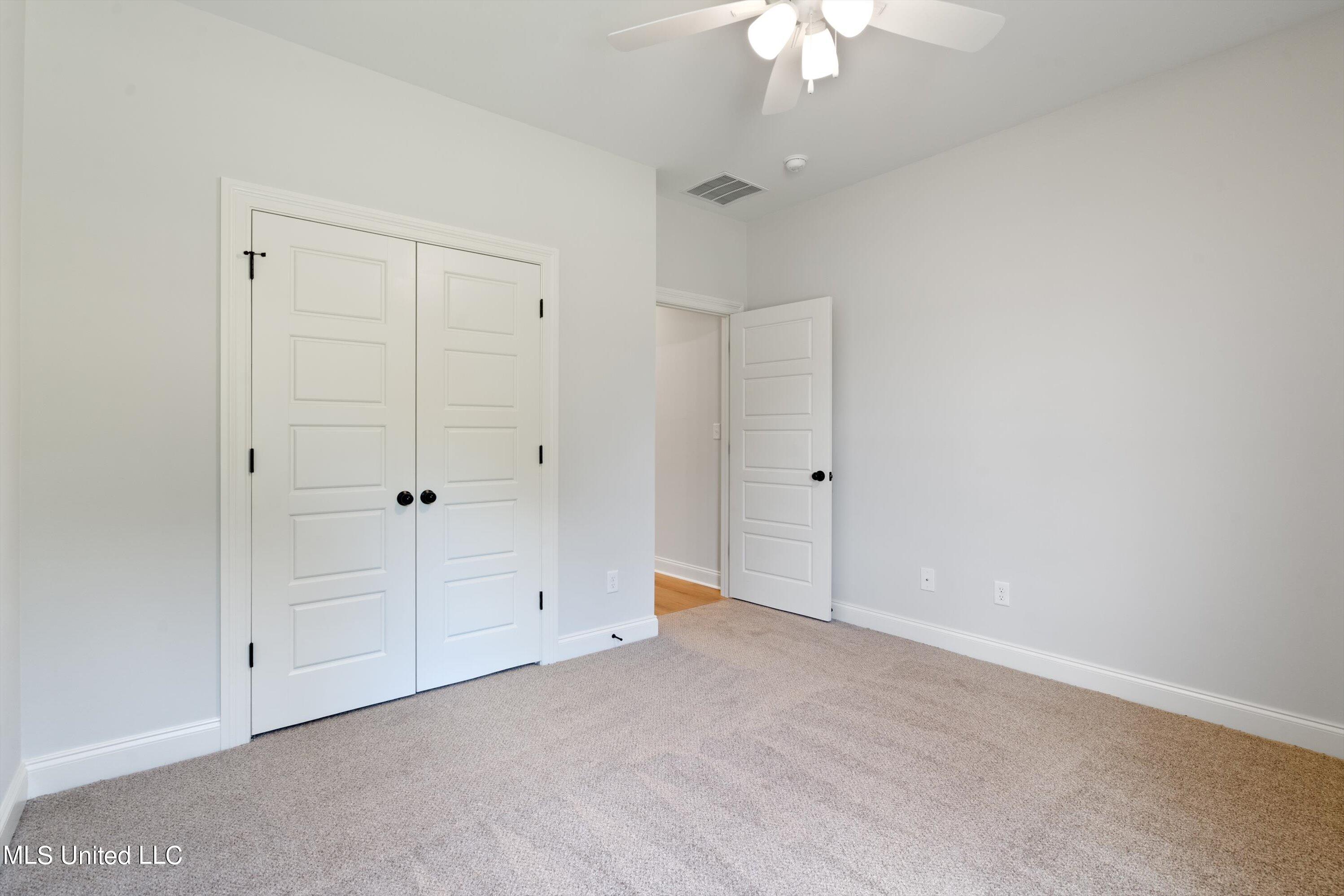 14218 Hidden Loop Byhalia, MS 38611 - Photo 27 of 45 22-DSC1159