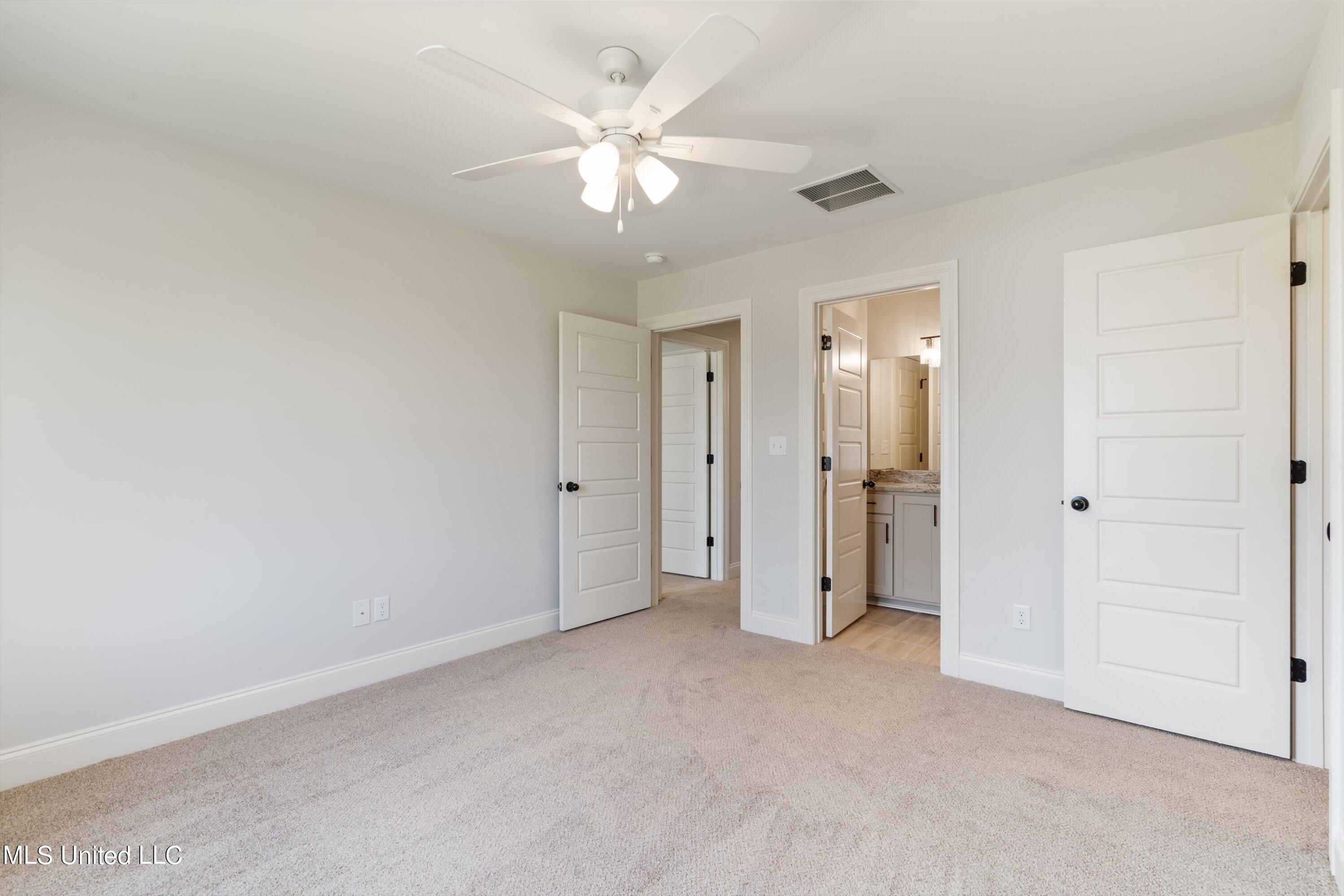 14218 Hidden Loop Byhalia, MS 38611 - Photo 34 of 45 33-DSC1249