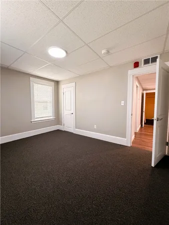 $1,450 | 706 Front Street, Unit 1R, Woonsocket, RI 02895