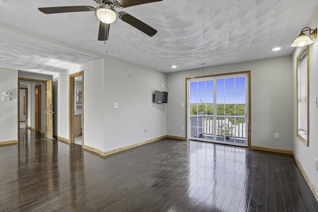 37 Mohave Road Worcester, MA 01606 - Photo 22 of 42