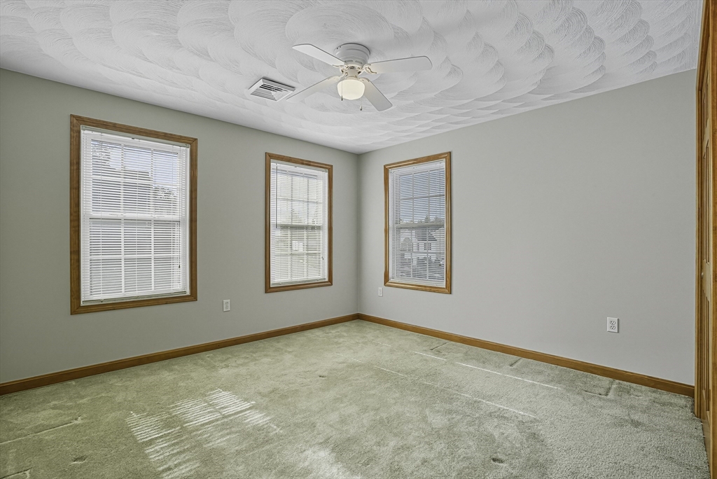 37 Mohave Road Worcester, MA 01606 - Photo 27 of 42