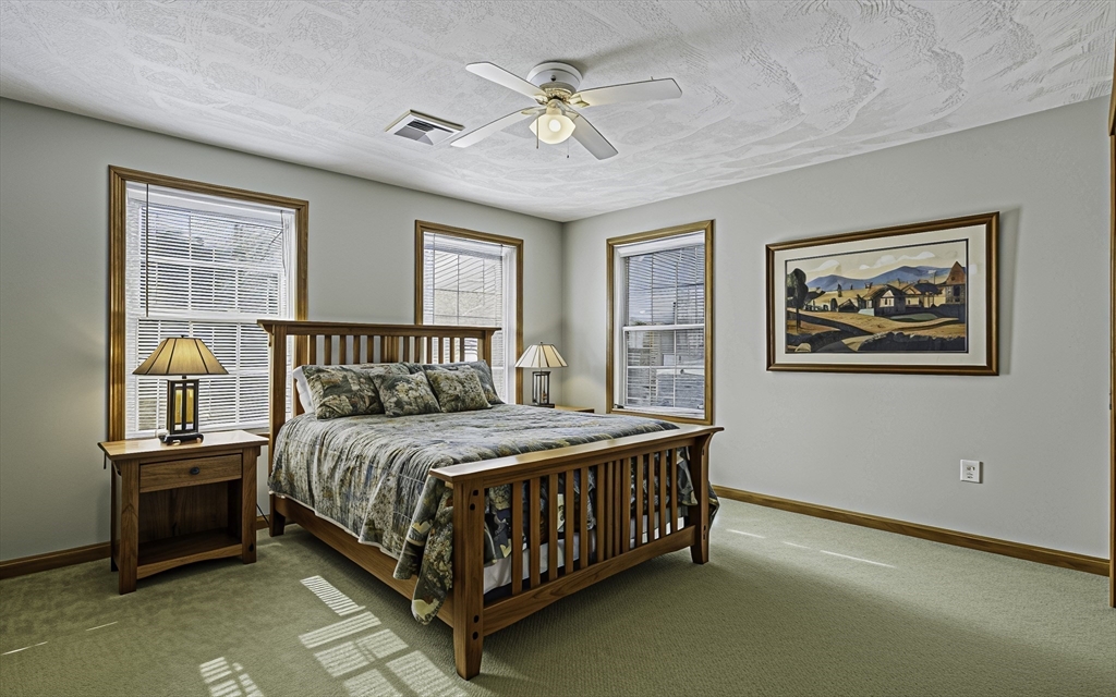 37 Mohave Road Worcester, MA 01606 - Photo 29 of 42