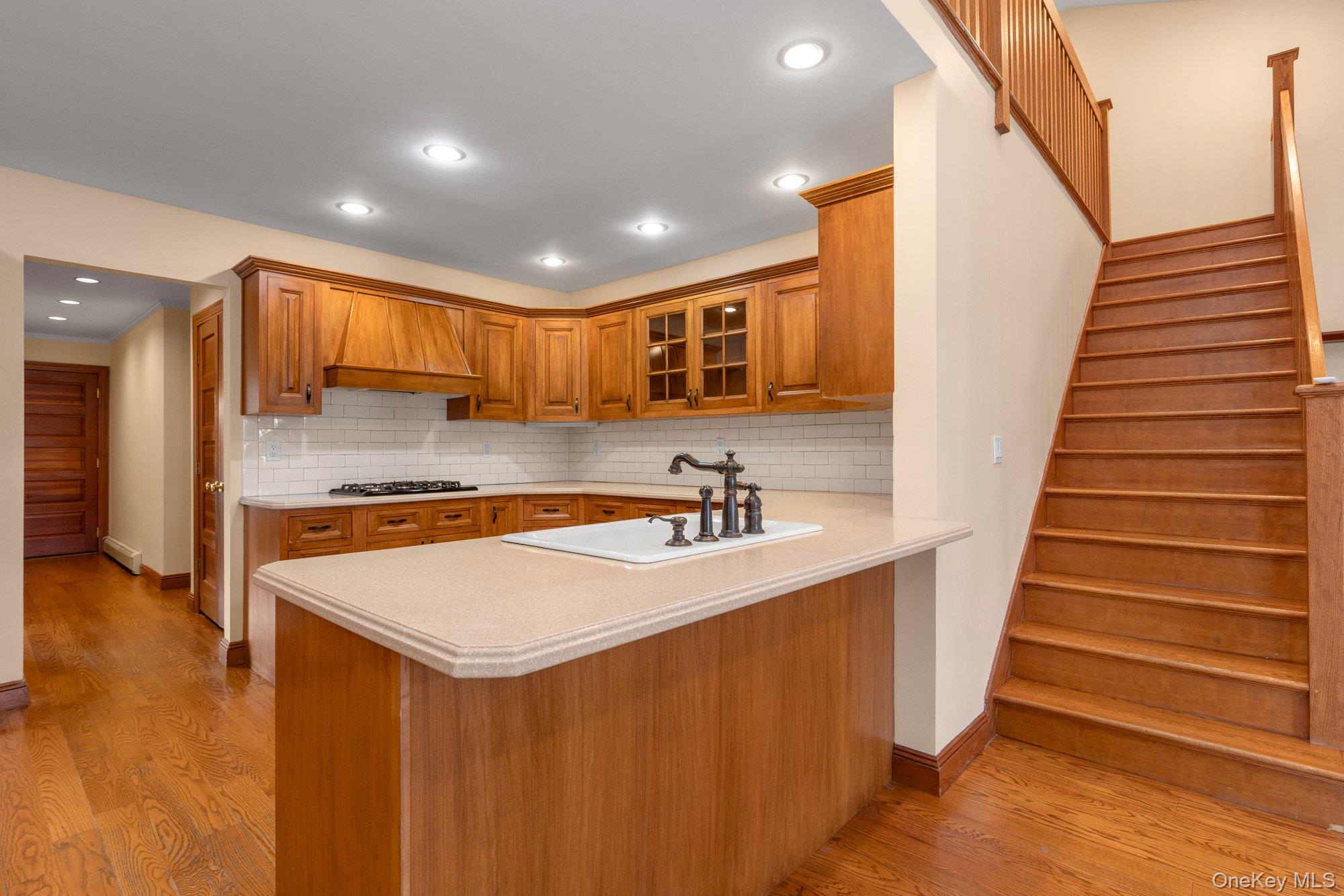 40 Frankel Road Massapequa, NY 11758 - Photo 6 of 27