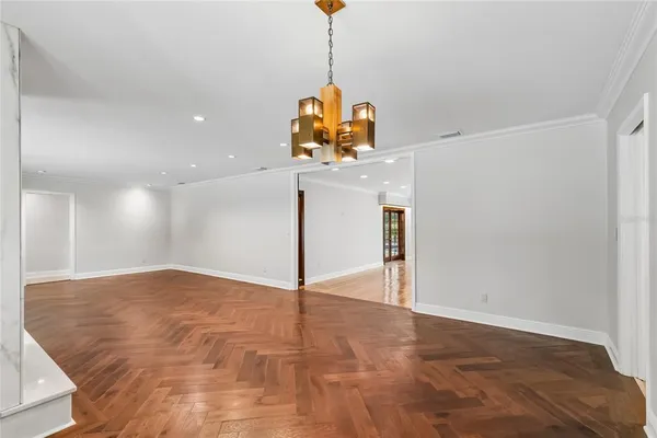 $8,700 | 99 Ladoga Avenue, Tampa, FL 33606