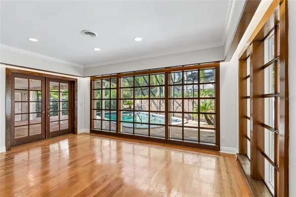 $8,700 | 99 Ladoga Avenue, Tampa, FL 33606