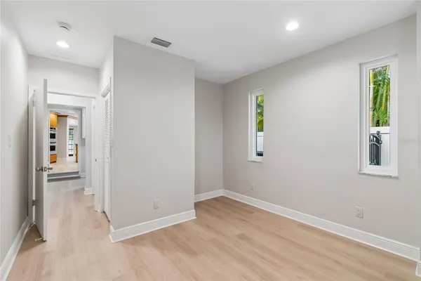 $8,700 | 99 Ladoga Avenue, Tampa, FL 33606