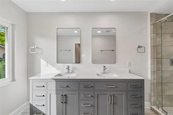 $8,700 | 99 Ladoga Avenue, Tampa, FL 33606