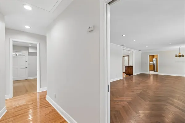 $8,700 | 99 Ladoga Avenue, Tampa, FL 33606