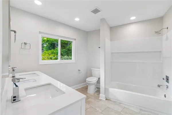 $8,700 | 99 Ladoga Avenue, Tampa, FL 33606