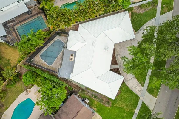 $8,700 | 99 Ladoga Avenue, Tampa, FL 33606