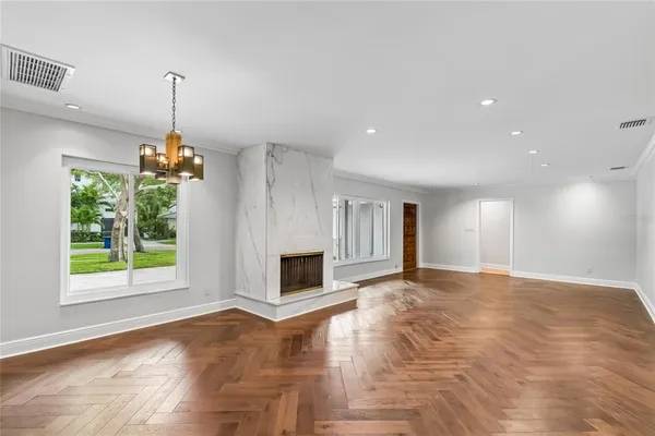 $8,700 | 99 Ladoga Avenue, Tampa, FL 33606