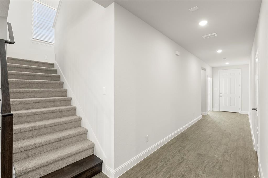 125 Meadow Road Balch Springs, TX 75181 - Photo 8 of 27 a view of entryway