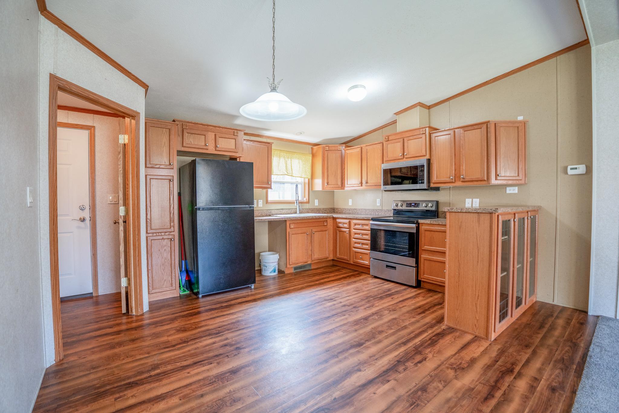 31274 160th Avenue Brooten, MN 56316 - Photo 10 of 28