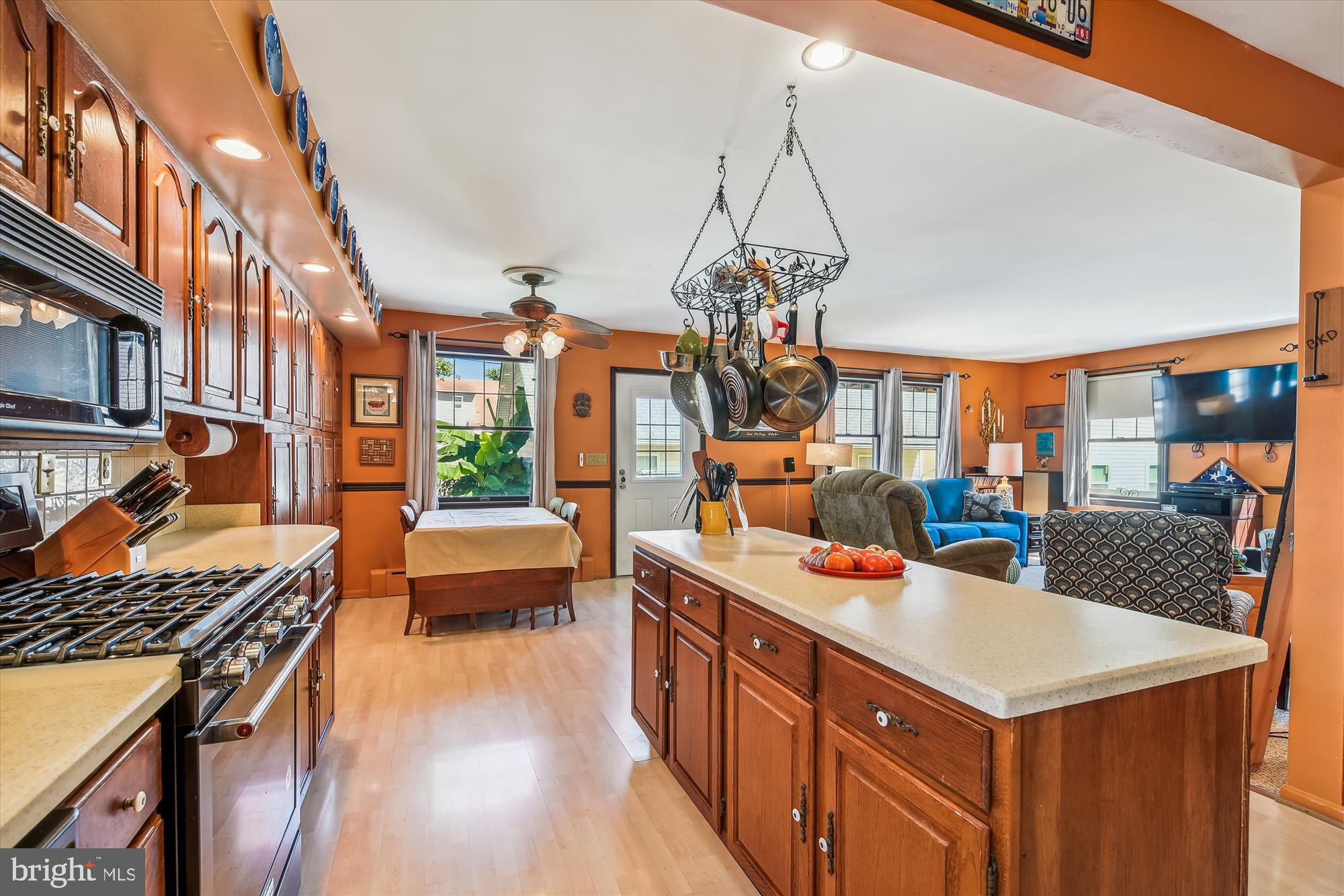502 Forest View Road Linthicum Heights, MD 21090 - Photo 43 of 73 Kitchen