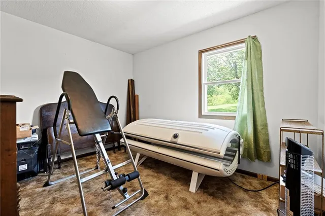 $450,000 | 17739 Eisenhower Road, Leavenworth, KS 66048