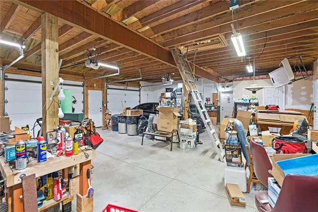 $450,000 | 17739 Eisenhower Road, Leavenworth, KS 66048