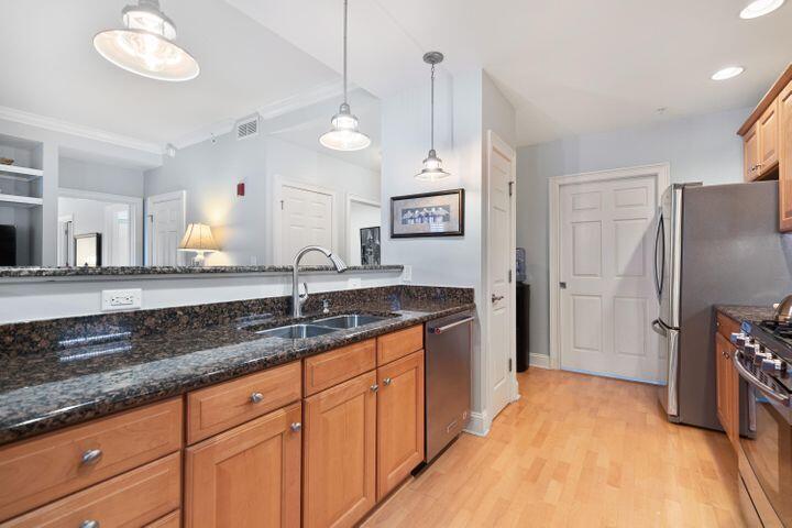 498 Albemarle Road, Unit 310 Charleston, SC 29407 - Photo 12 of 24 Kitchen
