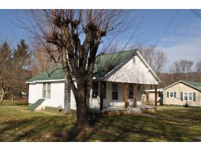 126 Fanning Avenue Erwin, TN 37650 - Photo 1 of 4 Photo 1