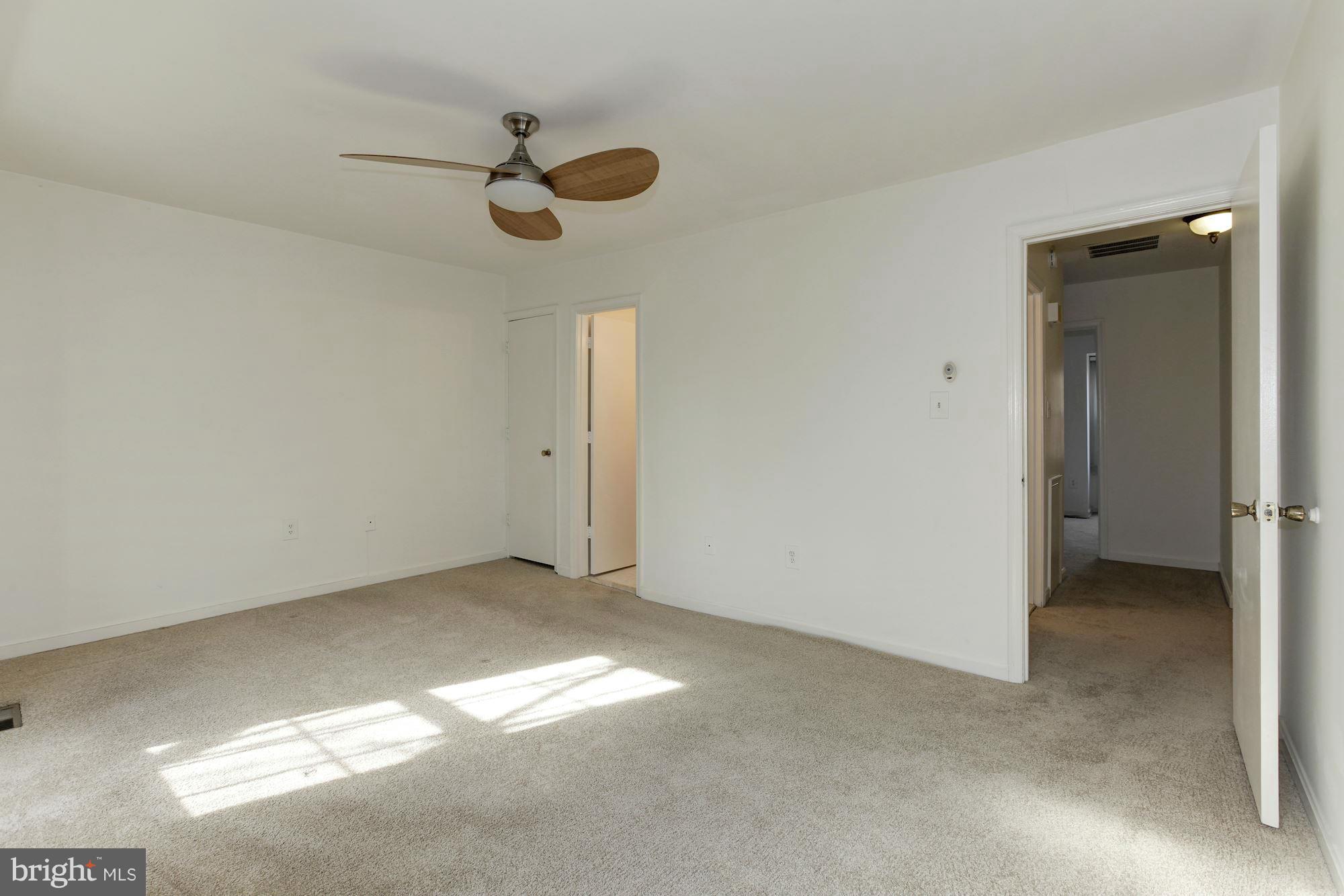 7328 Greentree Road Bethesda, MD 20817 - Photo 16 of 30 Bedroom (Master)
