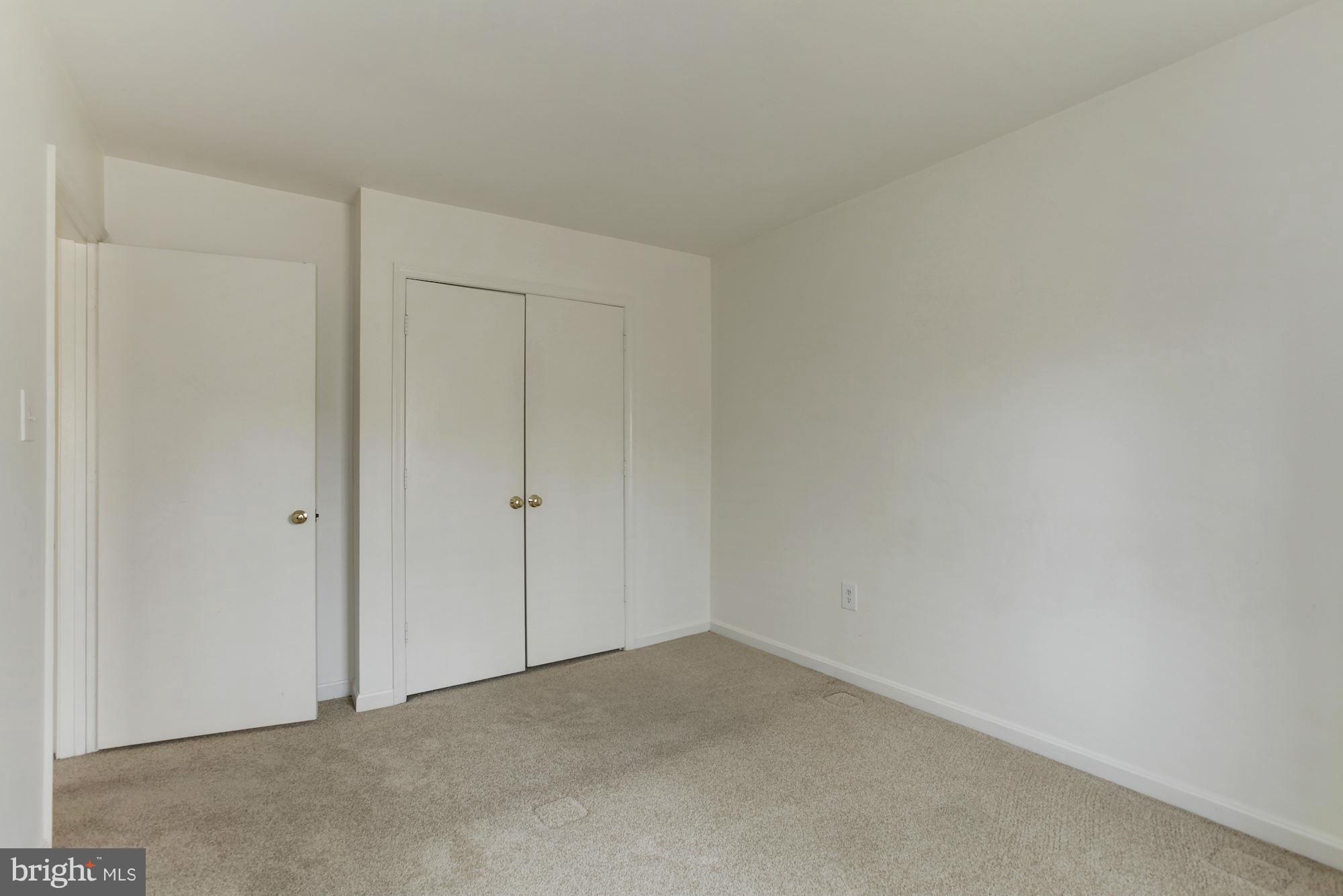 7328 Greentree Road Bethesda, MD 20817 - Photo 20 of 30 Bedroom