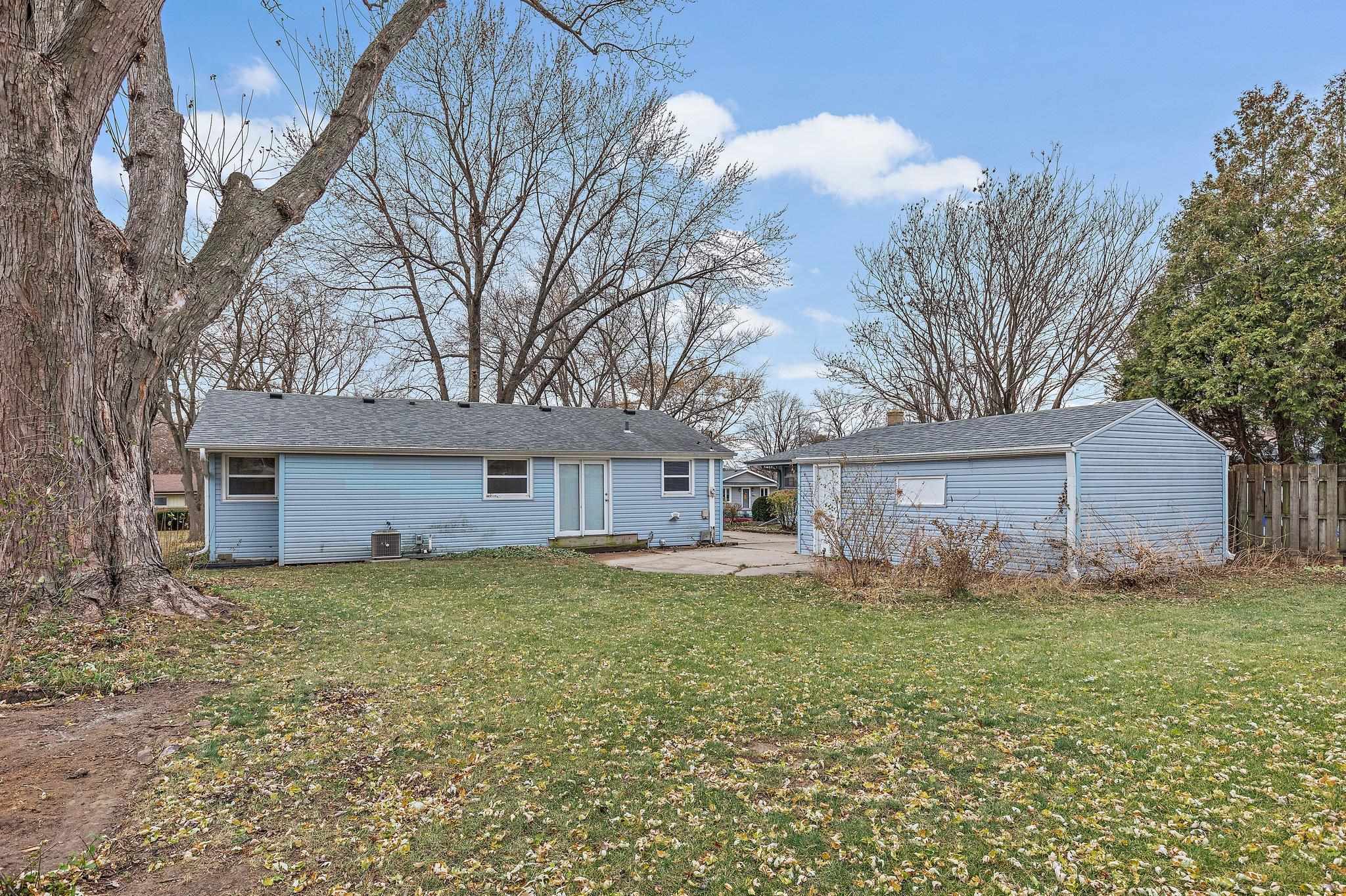 1515 Notre Dame Road Rockford, IL 61103 - Photo 4 of 15 Gallery Image 4